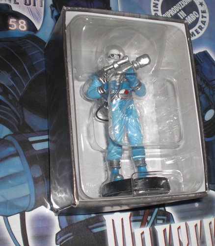 Freeze statuina - mr,