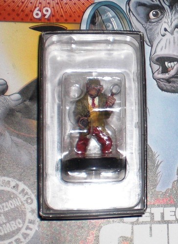 Detective chimp statuina - 69,