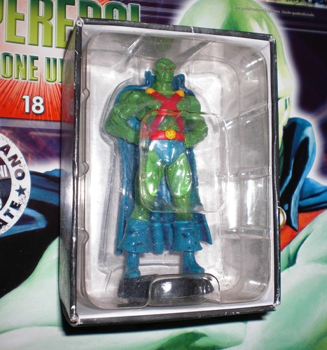 Martian manhunter statuina - martian,